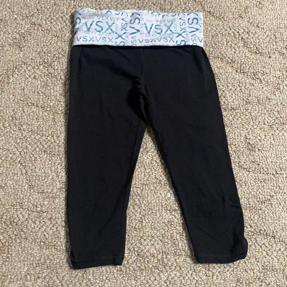 Victoria’s Secret VSX Foldover Capri Leggings - Picture 3 of 11